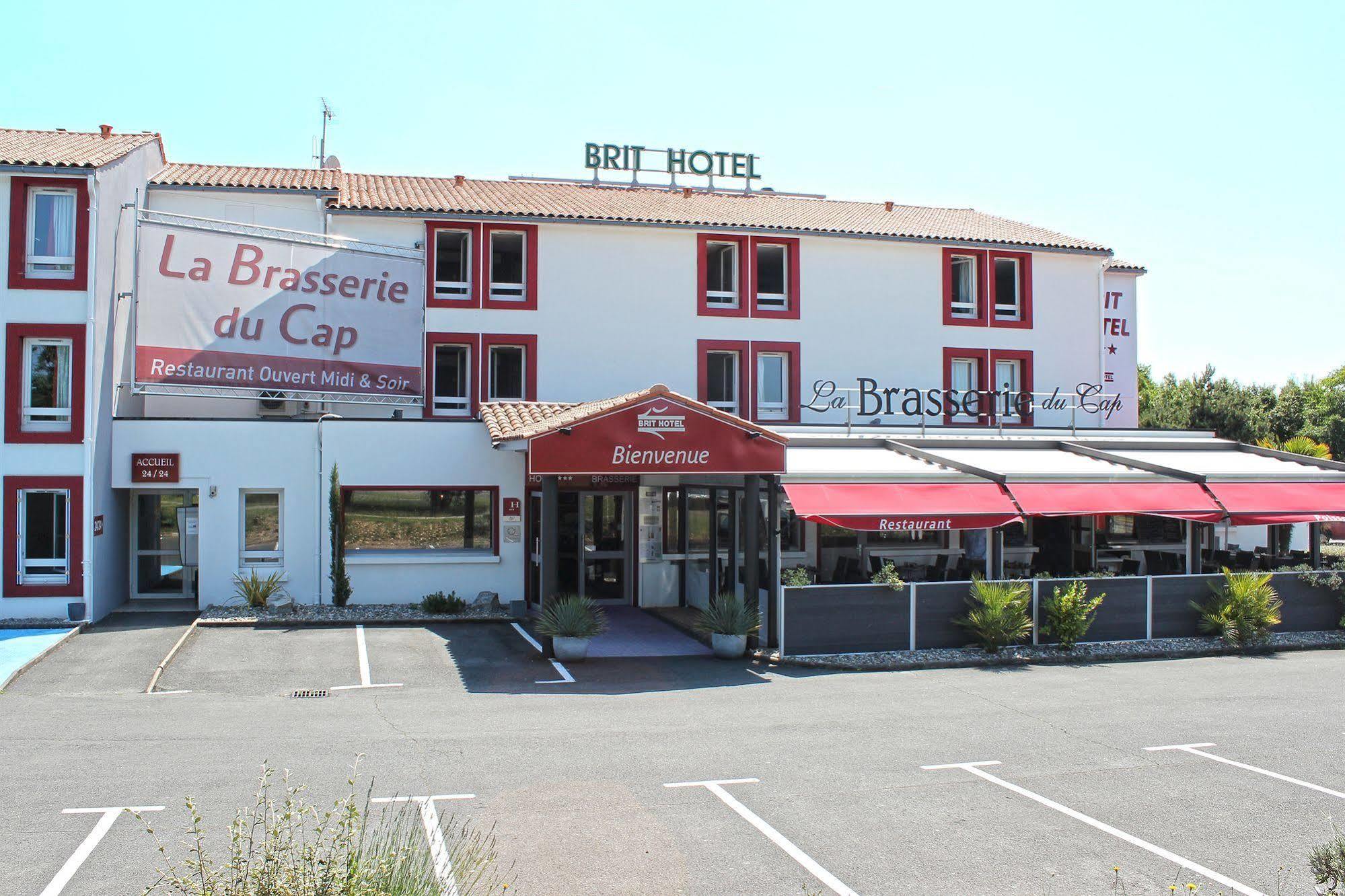 Brit Hotel La Rochelle Perigny ภายนอก รูปภาพ
